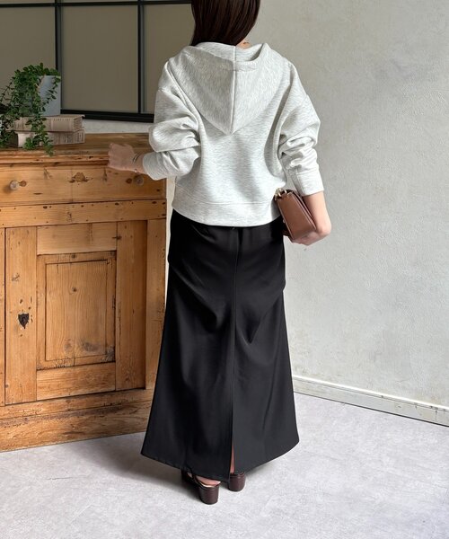 Thevon(ゼボン)の「Wジップボンディングパーカー(パーカー・レディース・グレー/ブラック/アイボリー・FREE)」の10枚目の写真