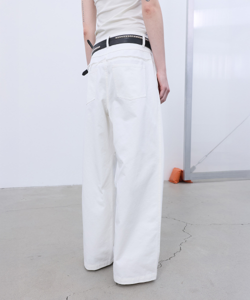 LCDC TM（エルシーディーシーティーエム）の「FRAYED LINE DETAIL PANTS (WHITE)（その他パンツ・レディース・その他・SMALL/MEDIUM）」の7枚目の写真