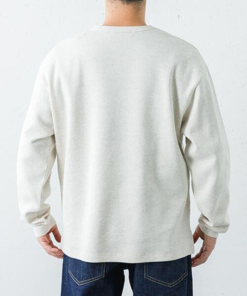 URBAN RESEARCH(アーバンリサーチ)の「『UR TECH』度詰めワッフルロングスリーブ(Tシャツ/カットソー・メンズ・ライトグレー/ブラック/ホワイト/オートミール・SMALL/X-LARGE/LARGE/MEDIUM)」の17枚目の写真