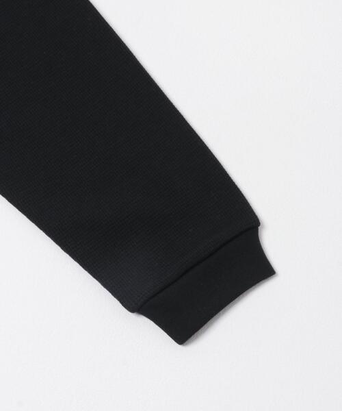 URBAN RESEARCH(アーバンリサーチ)の「『UR TECH』度詰めワッフルロングスリーブ(Tシャツ/カットソー・メンズ・ライトグレー/ブラック/ホワイト/オートミール・SMALL/X-LARGE/LARGE/MEDIUM)」の21枚目の写真