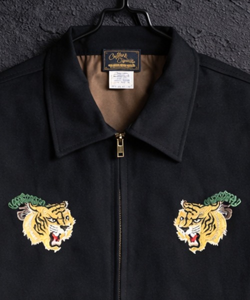 Coffee & Cigarettes(コーヒーアンドシガレッツ)の「2D45 TIGER デザイン スイングトップ ジャケット(ブルゾン・メンズ・ブラック・L/XL/M)」の3枚目の写真