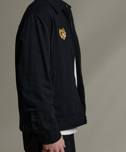 Coffee & Cigarettes(コーヒーアンドシガレッツ)の「2D45 TIGER デザイン スイングトップ ジャケット(ブルゾン・メンズ・ブラック・L/XL/M)」の10枚目の写真