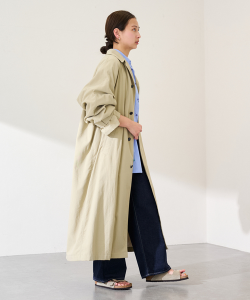 FRAMeWORK（フレームワーク）の「JANE SMITH/ジェーンスミス NYLON TWILL BALMACANコート（ステンカラーコート・レディース・ベージュ・FREE）」の4枚目の写真