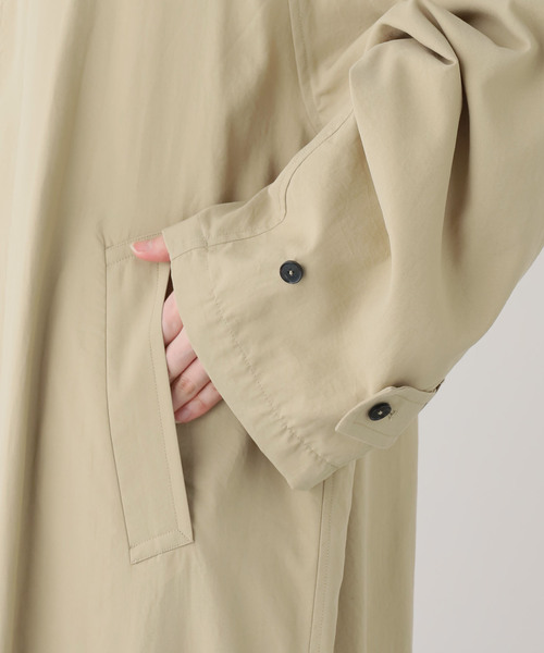 FRAMeWORK（フレームワーク）の「JANE SMITH/ジェーンスミス NYLON TWILL BALMACANコート（ステンカラーコート・レディース・ベージュ・FREE）」の12枚目の写真
