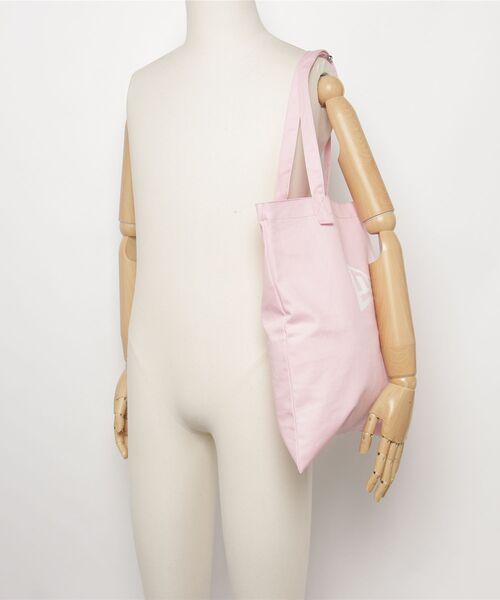 NEW ERA（ニューエラ）の「ニューエラ  TWILL TOTE PINK（トートバッグ・メンズ・その他・ONE SIZE）」の2枚目の写真