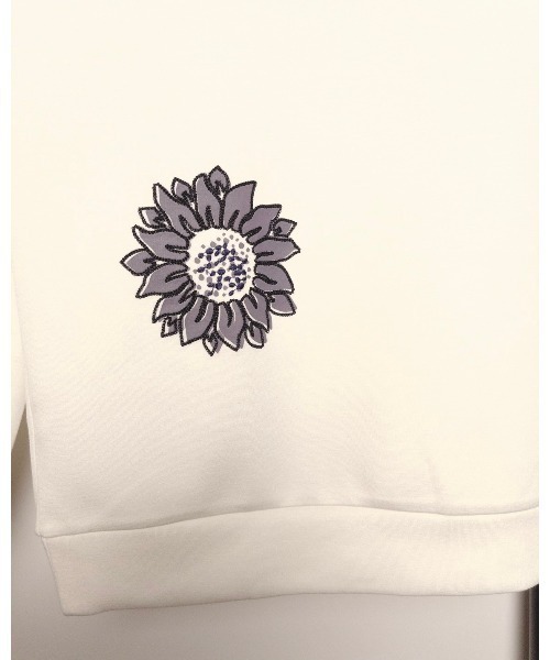 ATELANE（アテレーン）の「ATELANE/ダンボールポンチ ランダムフラワー刺繍 L/S TEE（Tシャツ/カットソー・メンズ・ブラウン/オフホワイト・MEDIUM/LARGE）」の9枚目の写真