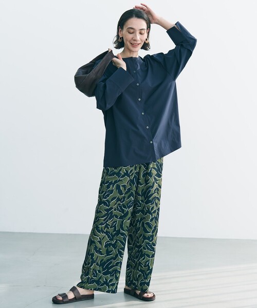 UNFILO(アンフィーロ)の「【ウエストゴム】プリント イージーパンツ(その他パンツ・レディース・ネイビー系1/ブラック系1/カーキ系1・LARGE/SMALL/MEDIUM/X-SMALL)」の6枚目の写真