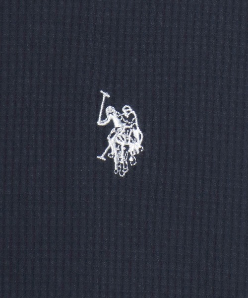 U.S. POLO ASSN.（ユーエスポロアッスン）の「U.S. POLO ASSN./ユーエスポロアッスン 別注 ワッフル/サーマル 無地 ロゴ ワンポイント刺繍 ヘンリーネック 半袖Tシャツ/レディース メンズ（Tシャツ/カットソー・メンズ・ブラック/スミクロ/ネイビー/ホワイト・M/L/LL）」の21枚目の写真