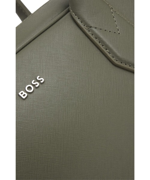 BOSS(ボス)の「グレイン ドキュメントケース ポリッシュメタルロゴ(ビジネスバッグ・メンズ・グリーン・ONESIZE)」の8枚目の写真