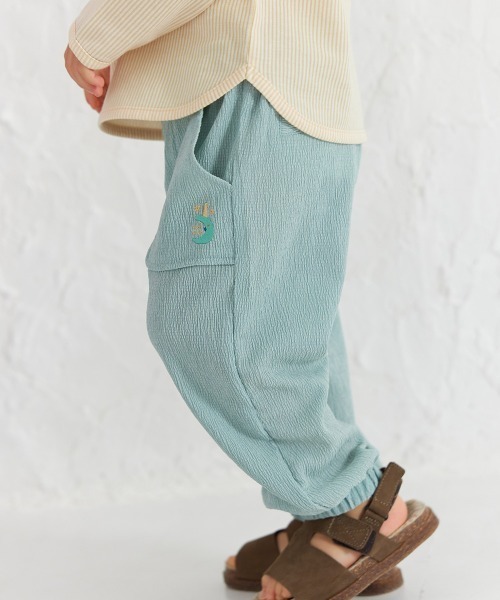 moimoln（モイモルン）の「ムーンライトゆったり9分丈パンツ（その他パンツ・キッズ・ベージュ/ミント・90cm/100cm/110cm/120cm/130cm）」の4枚目の写真