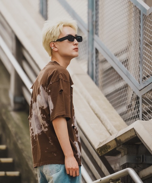En serio TOKYO(エンソリオトーキョー)の「【SIDEWAYSTANCE】サンダーロゴ半袖グランジTシャツ 70477(Tシャツ/カットソー・メンズ・ブラウン/ブラック・SMALL/MEDIUM/LARGE/X-LARGE)」の7枚目の写真