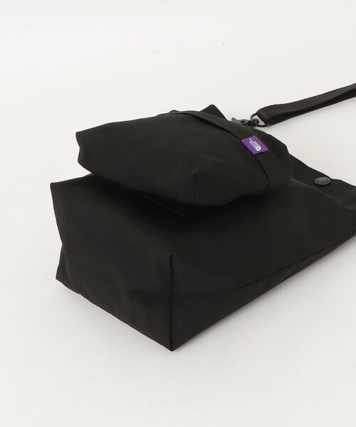 THE NORTH FACE PURPLE LABEL（ザ ノースフェイス パープルレーベル）の「【THE NORTH FACE Purple Label】Mountain Wind Multi Bag（ショルダーバッグ・メンズ・ベージュ/ブラック・FREE）」の6枚目の写真