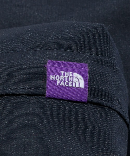 THE NORTH FACE PURPLE LABEL(ザ ノースフェイス パープルレーベル)の「【THE NORTH FACE Purple Label/ザ・ノースフェイスパープルレーベル】Mountain Wind Multi Bag(ショルダーバッグ・メンズ・ベージュ/ブラック・FREE)」の5枚目の写真