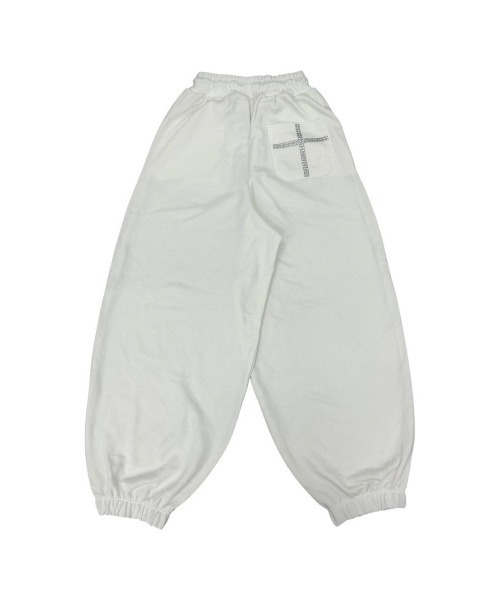 Never mind the XU / Chikashitsu+(ネバーマインド ザ エックスユー / チカシツプラス)の「【nmtc+】cross studs sweat pants / 【エヌエムティーシープラス】クロススタッズスウェットパンツ<着用動画あり>(スウェットパンツ・メンズ・ホワイト/ブラック・ONE SIZE)」の7枚目の写真