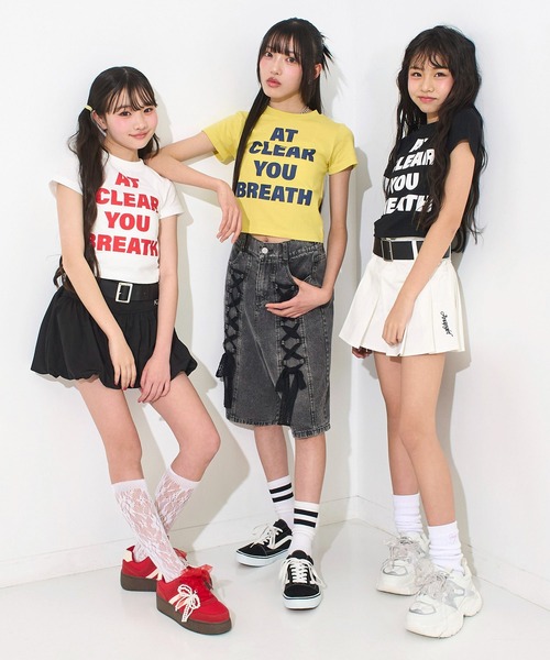 ANAP GiRL(アナップガール)の「メッセージロゴ ミニ Tシャツ(Tシャツ/カットソー・キッズ・ブラック/ホワイト/イエロー・S/XS/M)」の4枚目の写真