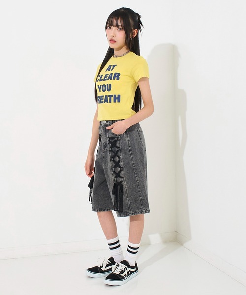 ANAP GiRL(アナップガール)の「メッセージロゴ ミニ Tシャツ(Tシャツ/カットソー・キッズ・ブラック/ホワイト/イエロー・S/XS/M)」の17枚目の写真