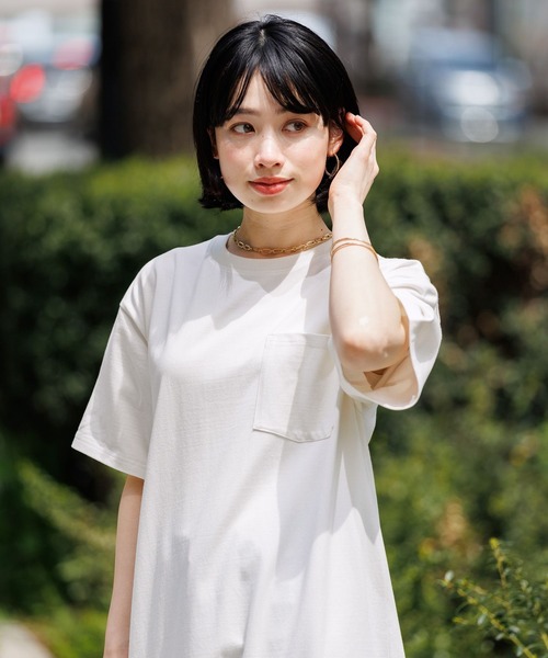 BAYFLOW（ベイフロー）の「［WEB限定]機能性カットTシャツワンピース（ワンピース・レディース・ベージュ/ライトグレー/ブラック/オフホワイト・MEDIUM/SMALL）」の10枚目の写真