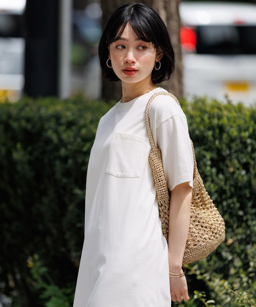 BAYFLOW（ベイフロー）の「［WEB限定]機能性カットTシャツワンピース（ワンピース・レディース・ベージュ/ライトグレー/ブラック/オフホワイト・MEDIUM/SMALL）」の13枚目の写真