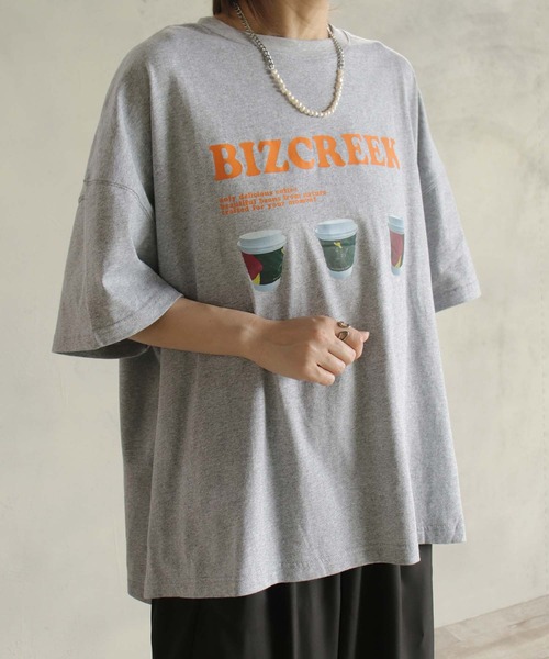 BIZ CREEK(ビズクリーク)の「BIZCREEKロゴT(Tシャツ/カットソー・レディース・グレー/ブラック/ホワイト/ピンク・FREE)」の15枚目の写真