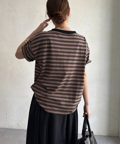 DouDou(ドゥドゥ)の「マルチボーダーTEE(Tシャツ/カットソー・レディース・グレー/モカ・FREE)」の3枚目の写真
