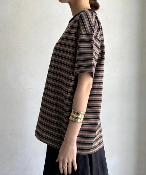 DouDou(ドゥドゥ)の「マルチボーダーTEE(Tシャツ/カットソー・レディース・グレー/モカ・FREE)」の5枚目の写真