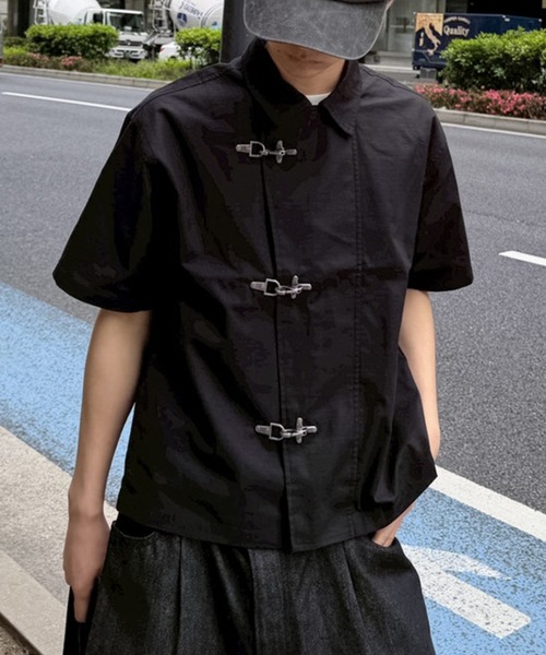 kutir(クティール)の「FIREMAN RIPSTOP NYLON SHIRT/ファイヤーマンリップストップナイロンシャツ(シャツ/ブラウス・メンズ・カーキ/ブラック・MEDIUM/LARGE)」の2枚目の写真