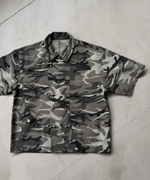kutir(クティール)の「FIREMAN RIPSTOP NYLON SHIRT/ファイヤーマンリップストップナイロンシャツ(シャツ/ブラウス・メンズ・カーキ/ブラック・MEDIUM/LARGE)」の10枚目の写真