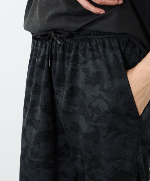 NAVY(ネイビー)の「【SARARI /サラリ】通気性 速乾 モノトーン総柄メッシュショーツ(その他パンツ・メンズ・グリーン系その他/ブラック系その他/ホワイト系1/グレー系その他2/ホワイト系2/グレー系その他・M/L/XL)」の17枚目の写真