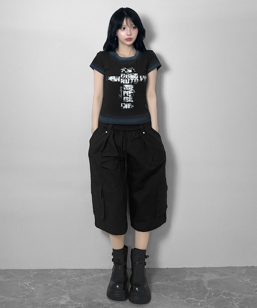 FOLLOWIN(フォロウィン)の「4color/クロスロゴヴィンテージライクTシャツ(Tシャツ/カットソー・レディース・グレー/ブラック/ホワイト/ブルー・FREE)」の18枚目の写真