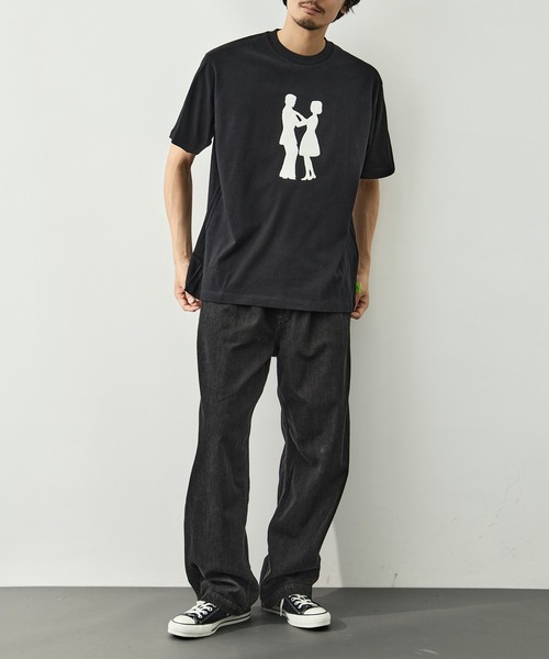 LOOSE JOINTS(ルーズジョインツ)の「【LOOSE JOINTS/ルーズジョインツ】TOMOO GOKITA - SILHOUETTE ROMANCE S/S TEE(Tシャツ/カットソー・メンズ・ブラック/ホワイト・L/M/S)」の7枚目の写真