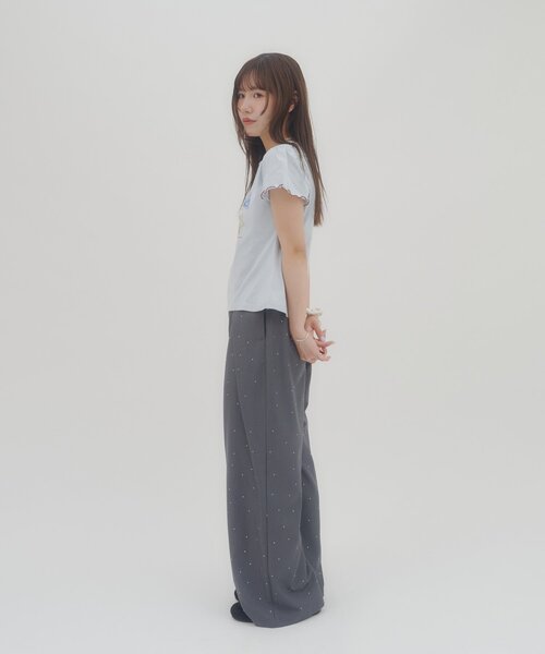 DISCOAT(ディスコート)の「【umm.】ラインストーンタックワイドパンツ(その他パンツ・レディース・ライトグレー/チャコールグレー・FREE)」の10枚目の写真