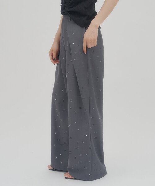 DISCOAT(ディスコート)の「【umm.】ラインストーンタックワイドパンツ(その他パンツ・レディース・ライトグレー/チャコールグレー・FREE)」の18枚目の写真