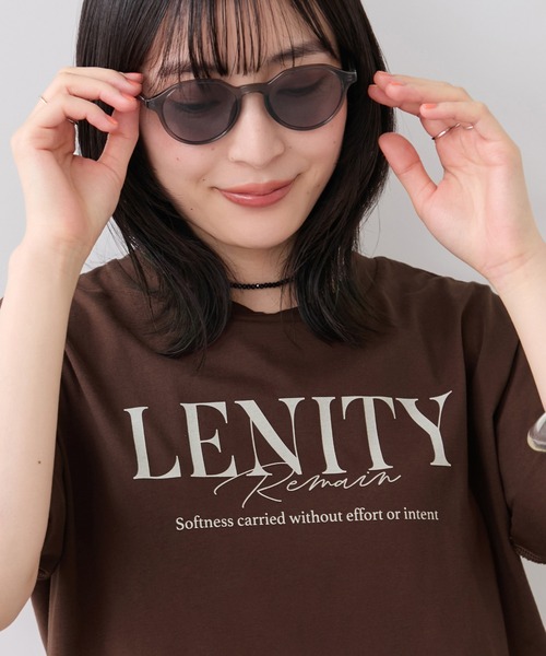 VIS(ビス)の「フォト&ロゴアソートプリントTシャツ/接触冷感・汗染み防止(Tシャツ/カットソー・レディース・ホワイト/ブラウン/ピンク・FREE)」の6枚目の写真