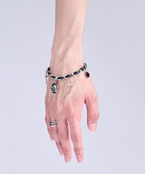 Ellno Loset(エルノロゼット)の「multi charm bracelet/マルチチャームブレスレット(ブレスレット・メンズ・A/B・FREE)」の6枚目の写真