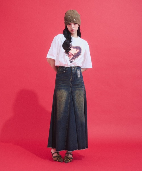 GAB GAB(ガブガブ)の「Vintage Wash Denim Skirt/ヴィンテージウォッシュデニムスカート(デニムスカート・レディース・ブルー・LARGE/MEDIUM/SMALL)」の4枚目の写真