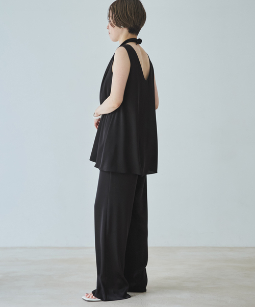 plage(プラージュ)の「dull satin straight パンツ(その他パンツ・レディース・タン/チャコールグレー/ブラック・34/38/36/32)」の11枚目の写真