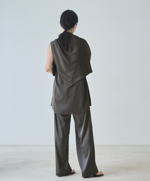 plage(プラージュ)の「dull satin straight パンツ(その他パンツ・レディース・タン/チャコールグレー/ブラック・34/38/36/32)」の19枚目の写真