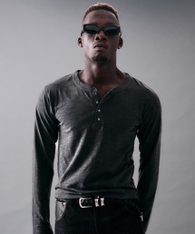 ANDER HUNK｜アンダーハンクのTシャツ/カットソー（ヘンリーネック