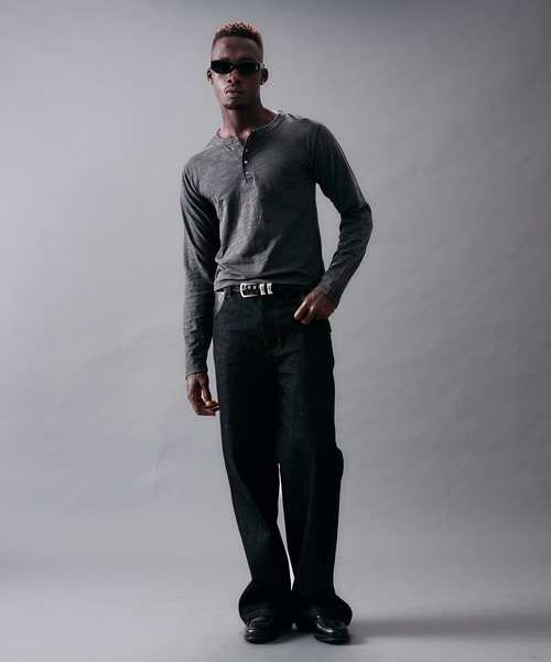 ANDER HUNK(アンダーハンク)の「Pigment Slav Henry neck LS/ピグメントスラブヘンリーネックロングスリーブ(Tシャツ/カットソー・メンズ・ライトグレー/ブラック・SMALL/MEDIUM)」の10枚目の写真