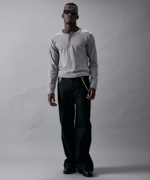 ANDER HUNK(アンダーハンク)の「Pigment Slav Henry neck LS/ピグメントスラブヘンリーネックロングスリーブ(Tシャツ/カットソー・メンズ・ライトグレー/ブラック・SMALL/MEDIUM)」の19枚目の写真