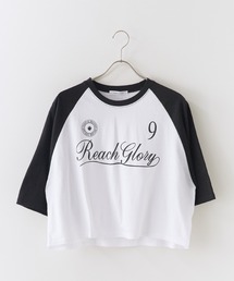 Chick | Printed Design Raglan-Sleeve Cropped T-Shirt / プリントデザイン ラグランスリーブ クロップド丈Tシャツ スポーティ 韓国 2026年 夏 夏服 レディース(Tシャツ/カットソー)