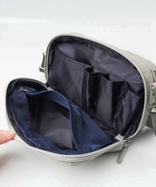 anello GRANDE(アネログランデ)の「anello GRANDE コスポ 2WAY2層ポーチ型ショルダー(ショルダーバッグ・レディース・ブルーグレー/ネイビー・FREE)」の7枚目の写真