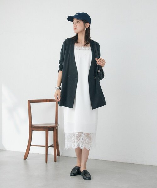 RIVE DROITE(リヴドロワ)の「予約【手洗い可/長さ調整可/トレンド感◎】レーストリムキャミワンピース(ワンピース・レディース・ブラック/ブラウン/オフホワイト・FREE)」の9枚目の写真
