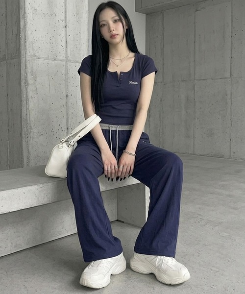 non-hedge(ノンヘッジ)の「ヘンリーネックTシャツパンツセットアップ(セットアップ・レディース・オートミール/ネイビー/グレー・FREE)」の2枚目の写真