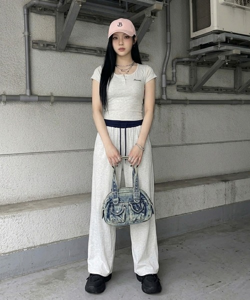 non-hedge(ノンヘッジ)の「ヘンリーネックTシャツパンツセットアップ(セットアップ・レディース・オートミール/ネイビー/グレー・FREE)」の16枚目の写真