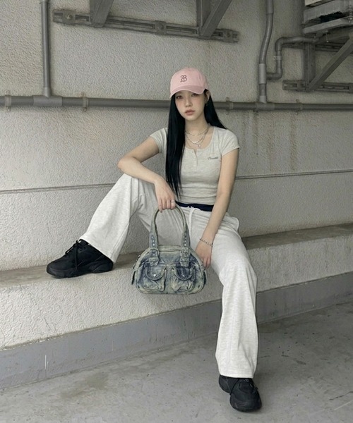 non-hedge(ノンヘッジ)の「ヘンリーネックTシャツパンツセットアップ(セットアップ・レディース・オートミール/ネイビー/グレー・FREE)」の22枚目の写真