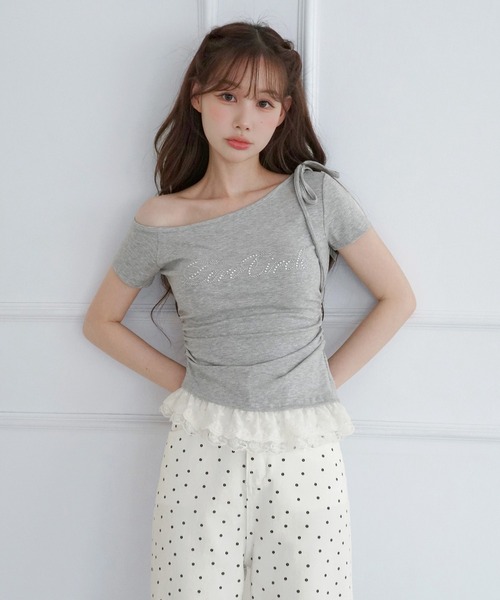 by muni:r(バイ ムニール)の「フラワードット ストレートデニムパンツ/2026 AW COLLECTION(その他パンツ・レディース・ホワイト・MEDIUM/SMALL)」の2枚目の写真