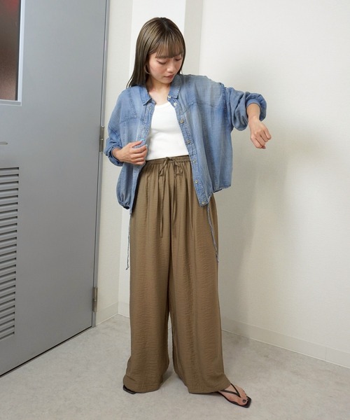 gossara(ゴサラ)の「【デニムをもっと軽やかに】シアーデニムシャツブルゾン(ブルゾン・レディース・ブルー系その他/ブラック/ブルー・FREE)」の13枚目の写真