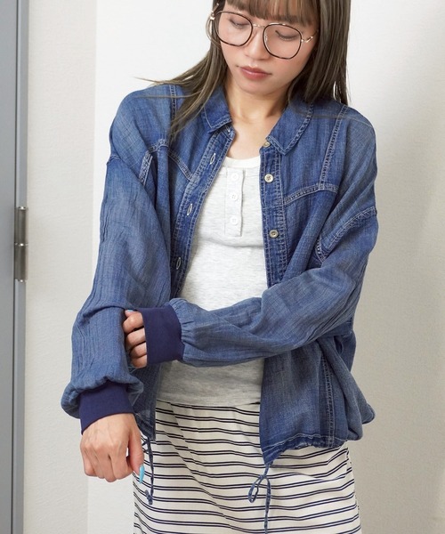 gossara(ゴサラ)の「【デニムをもっと軽やかに】シアーデニムシャツブルゾン(ブルゾン・レディース・ブルー系その他/ブラック/ブルー・FREE)」の15枚目の写真