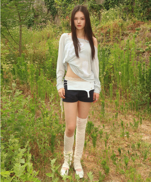 KILLIMAN(キリマン)の「Lace patch seer long sleeve (3color)(Tシャツ/カットソー・レディース・チャコールグレー/ホワイト/ライトブルー・FREE)」の6枚目の写真